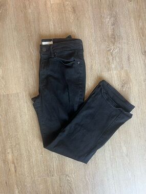 LEVIS High-Rise Black Women's Skinny Jeans - Stretch Slim Fit